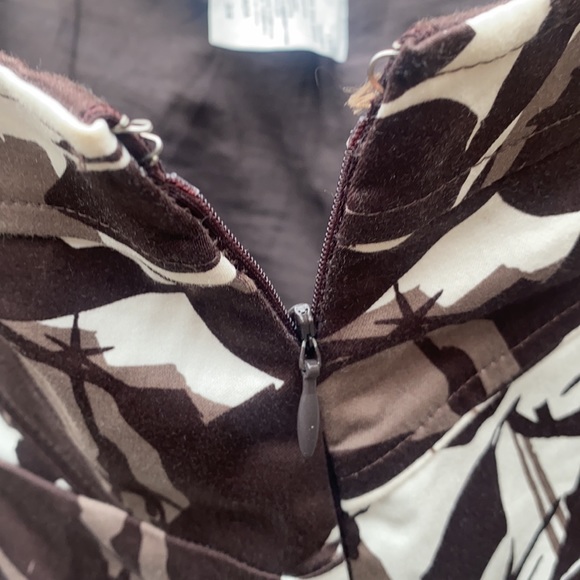 HOST PICK Le Chateau A-line Skirt - Picture 5 of 6